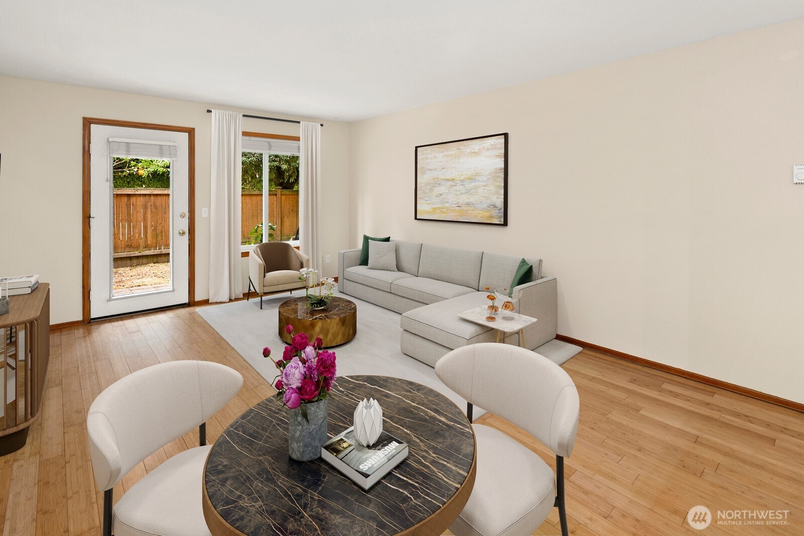 5844 NE 75th Street Unit: A102