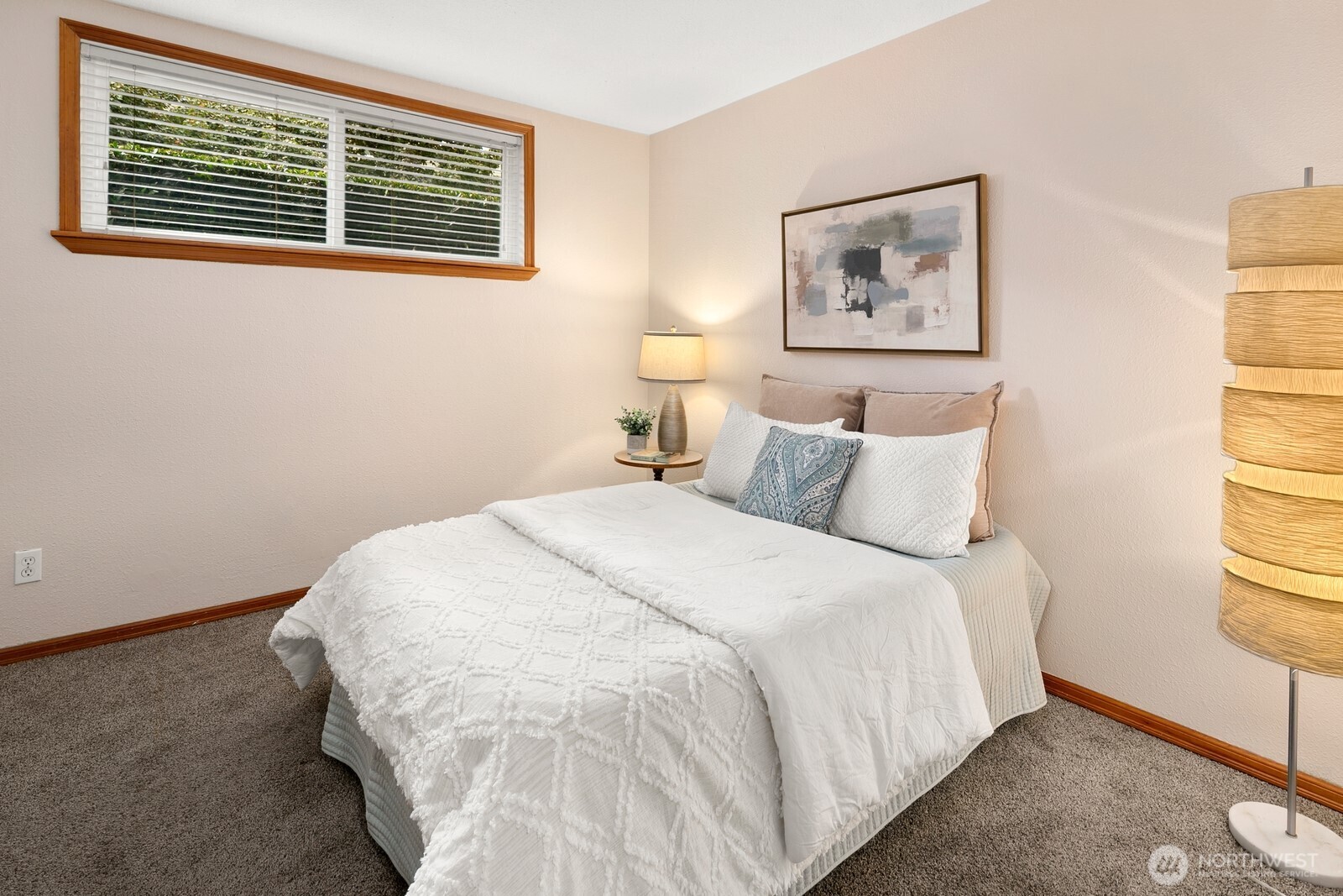 5844 NE 75th Street Unit: A102