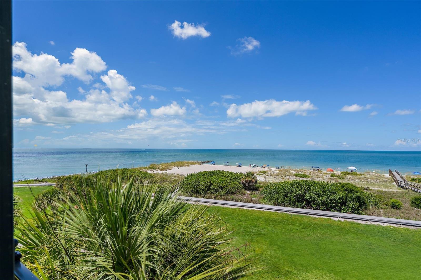 7434 BAYSHORE DR #404