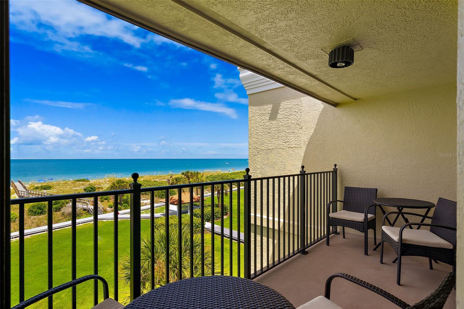 7434 BAYSHORE DR #404