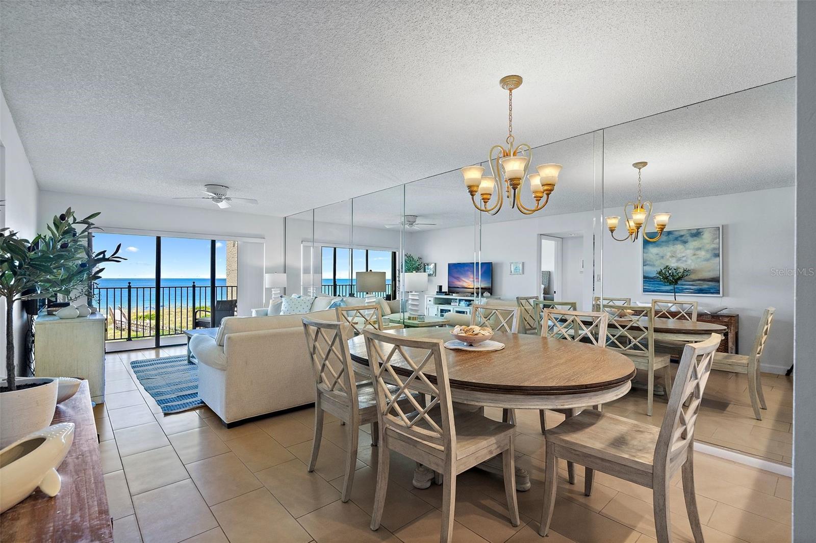 7434 BAYSHORE DR #404