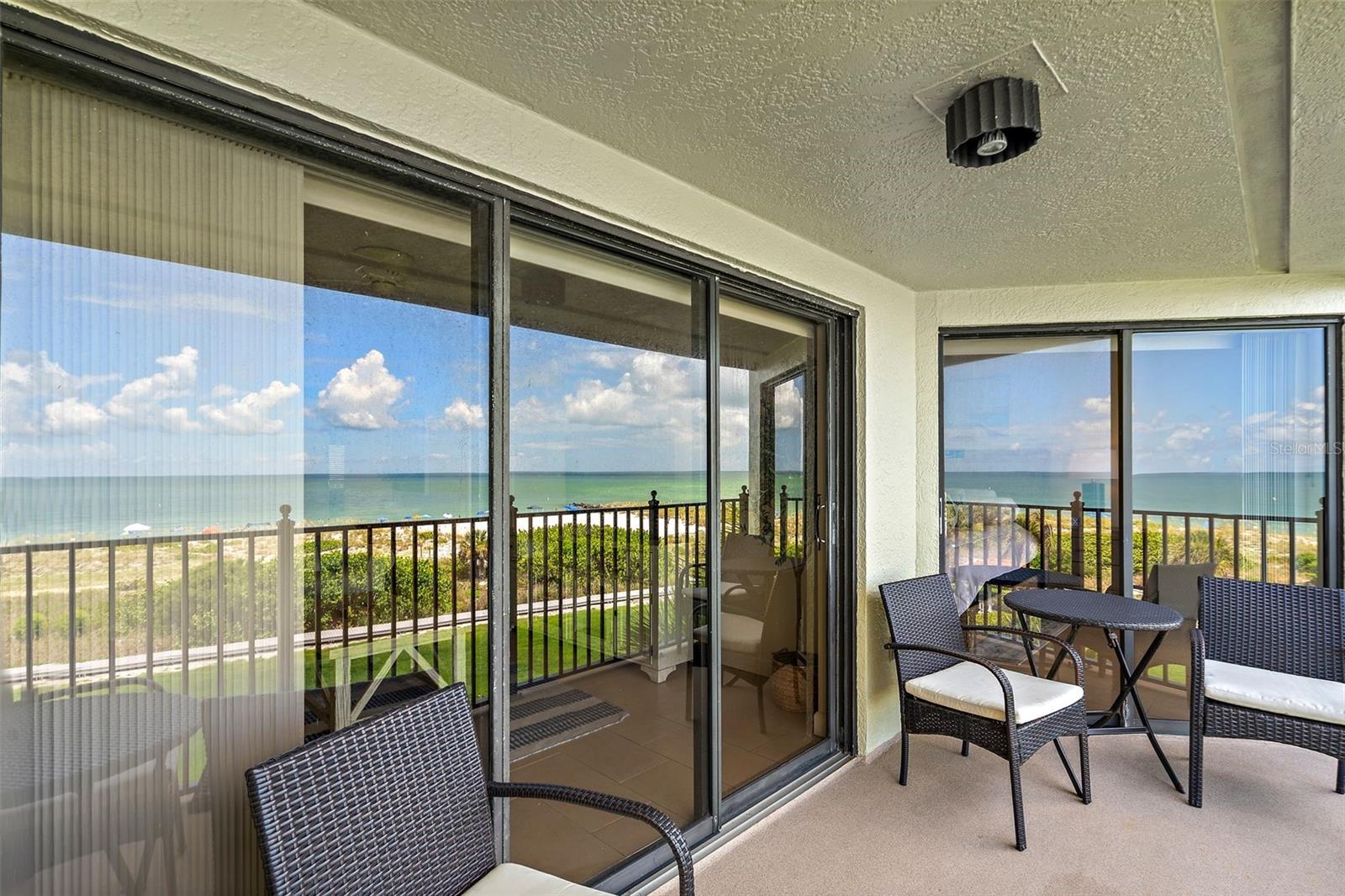 7434 BAYSHORE DR #404