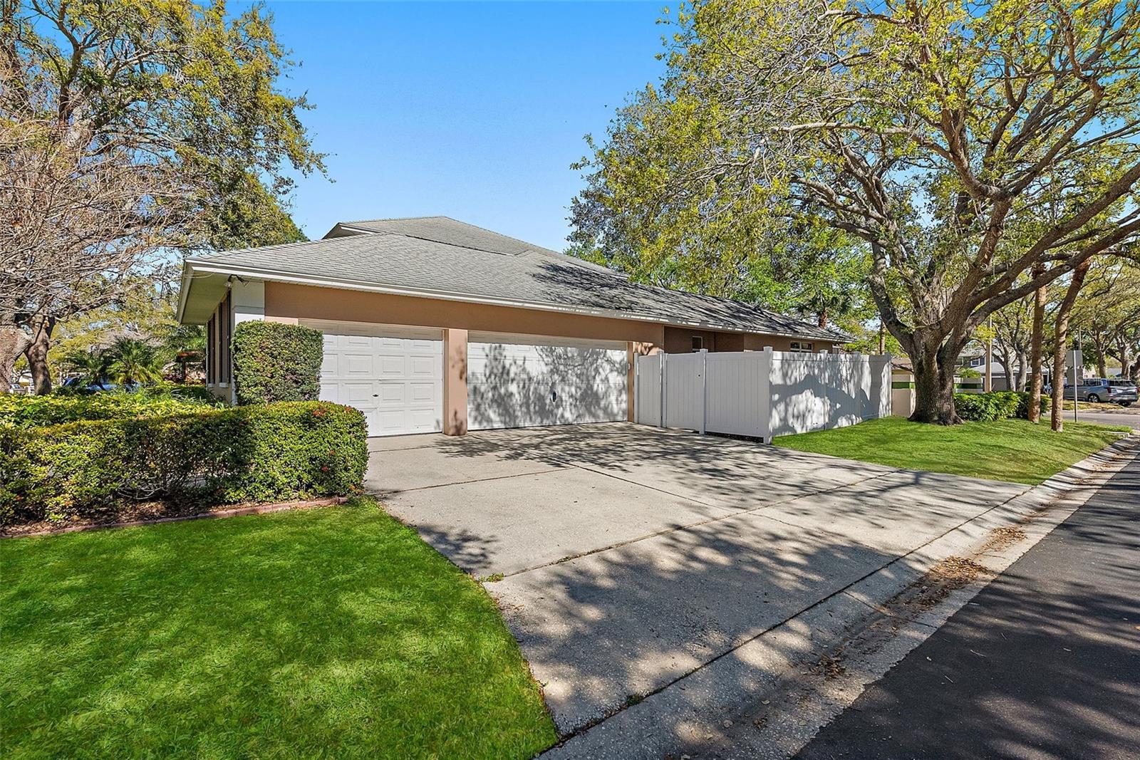 902 MARCO DR NE