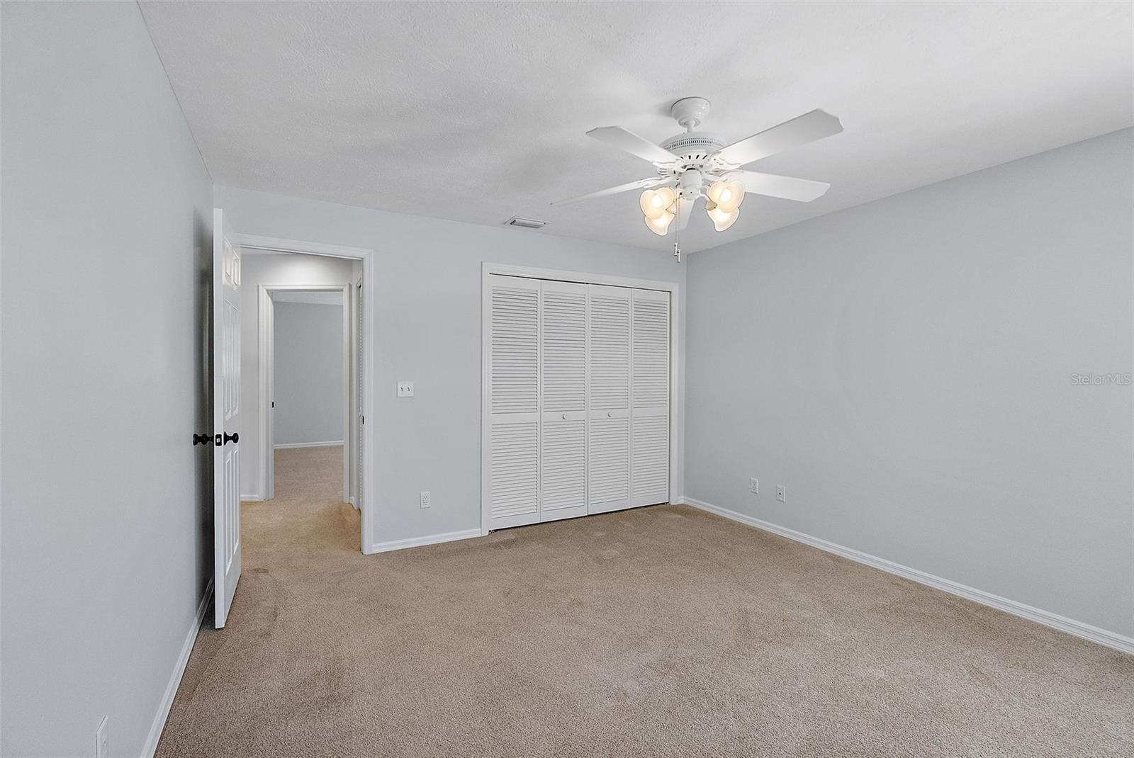 902 MARCO DR NE