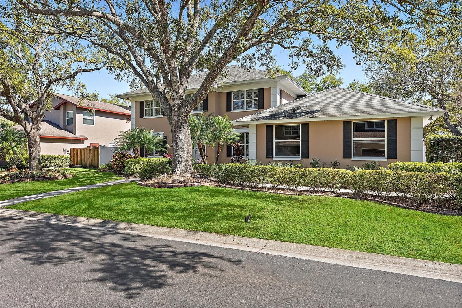 902 MARCO DR NE