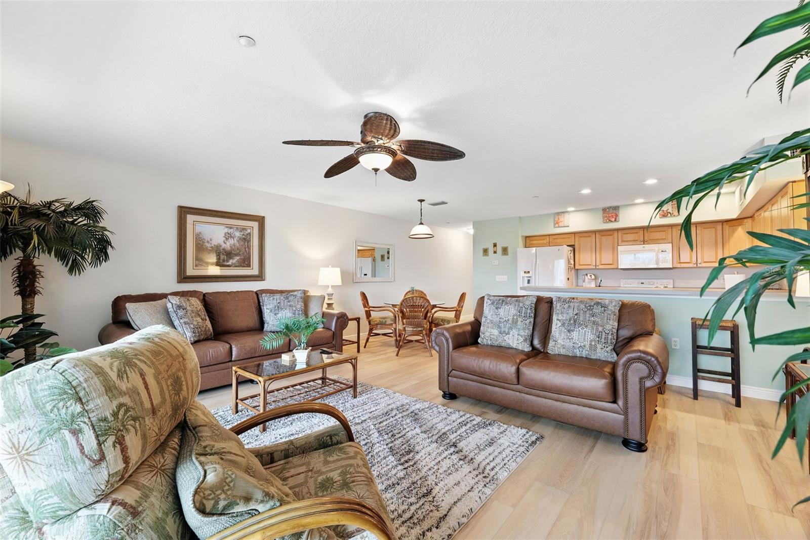 19811 GULF BLVD #302