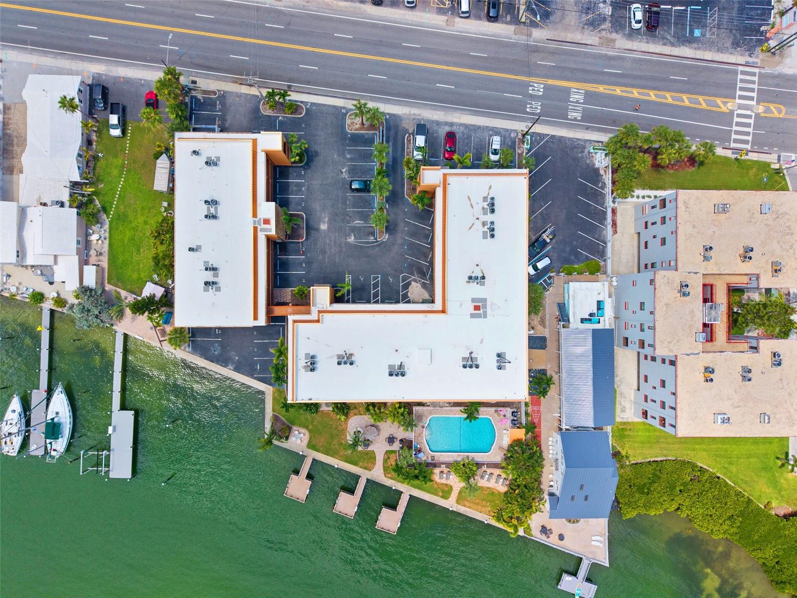 10265 GULF BLVD #A-301