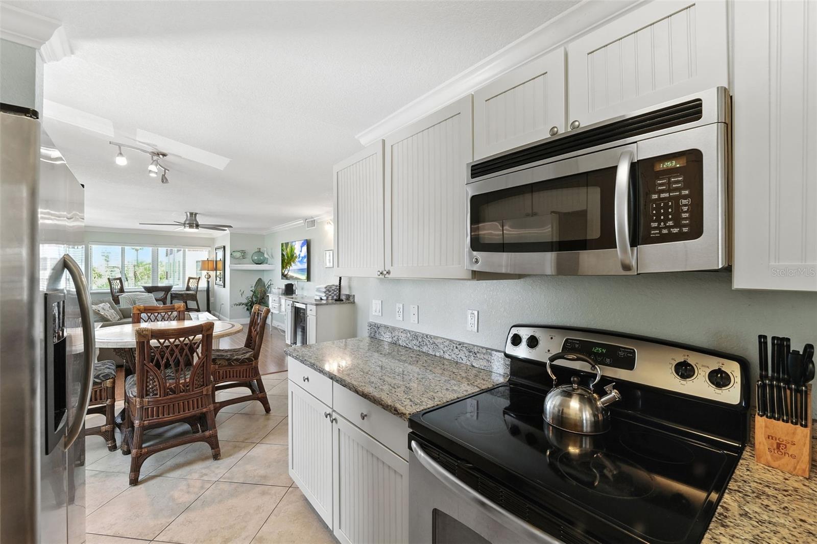 10265 GULF BLVD #A-301