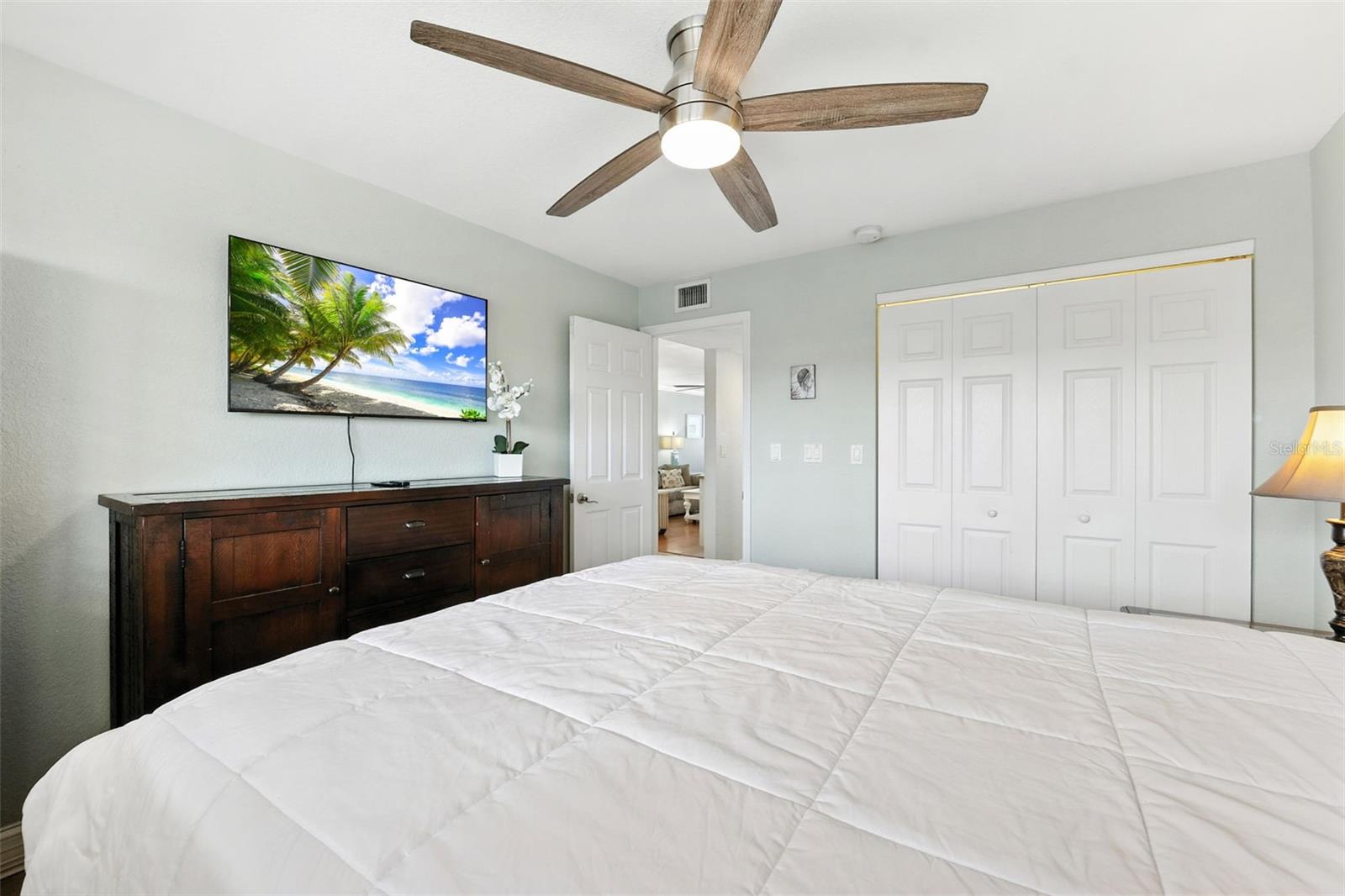 10265 GULF BLVD #A-301