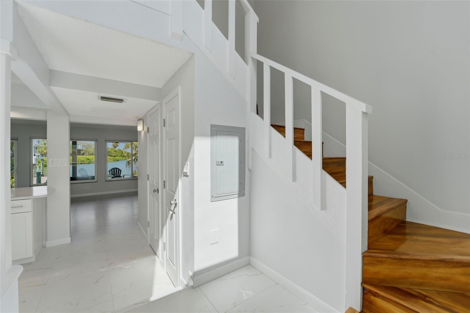833 E GULF BLVD #103