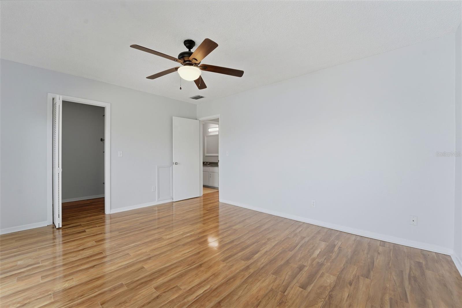833 E GULF BLVD #103
