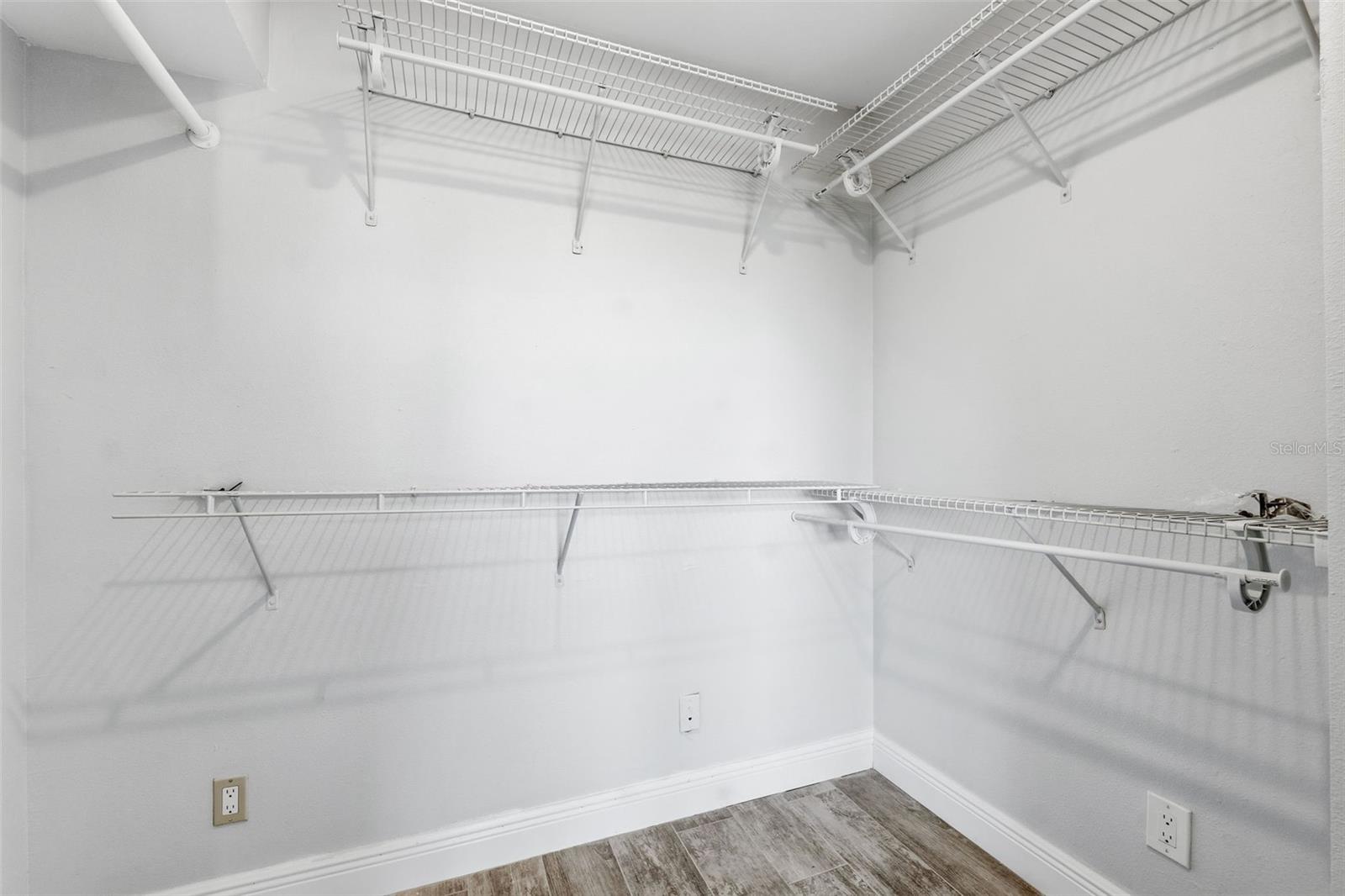 1355 PINELLAS BAYWAY S #16