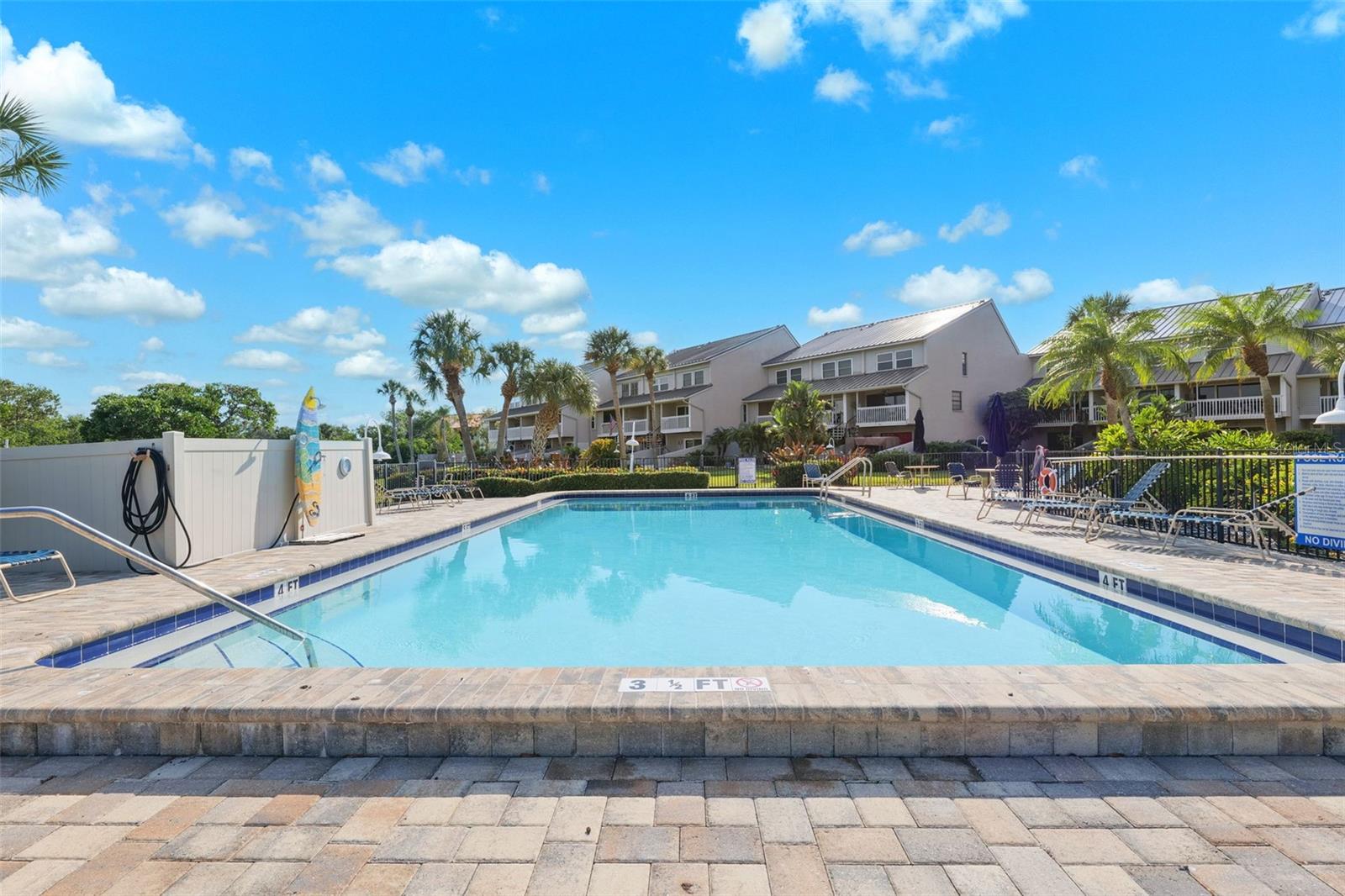 1355 PINELLAS BAYWAY S #16