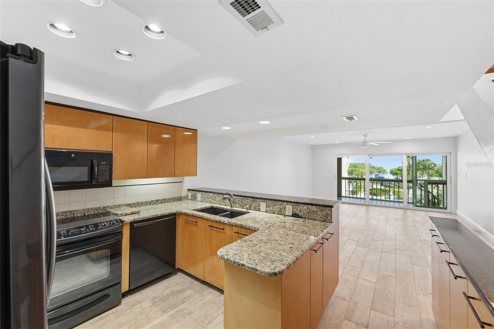 1355 PINELLAS BAYWAY S #16