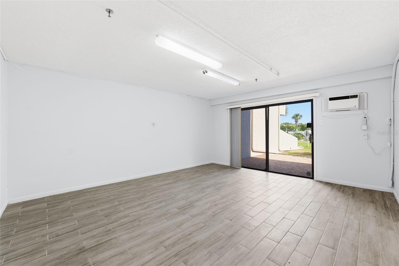 1355 PINELLAS BAYWAY S #16