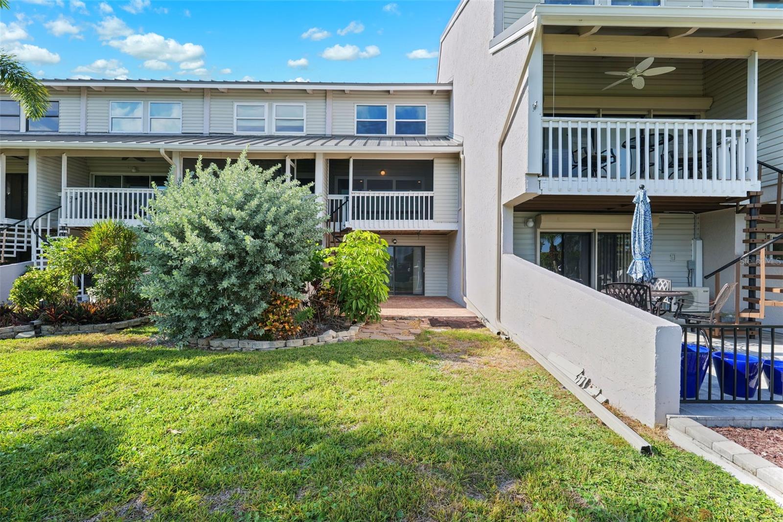 1355 PINELLAS BAYWAY S #16