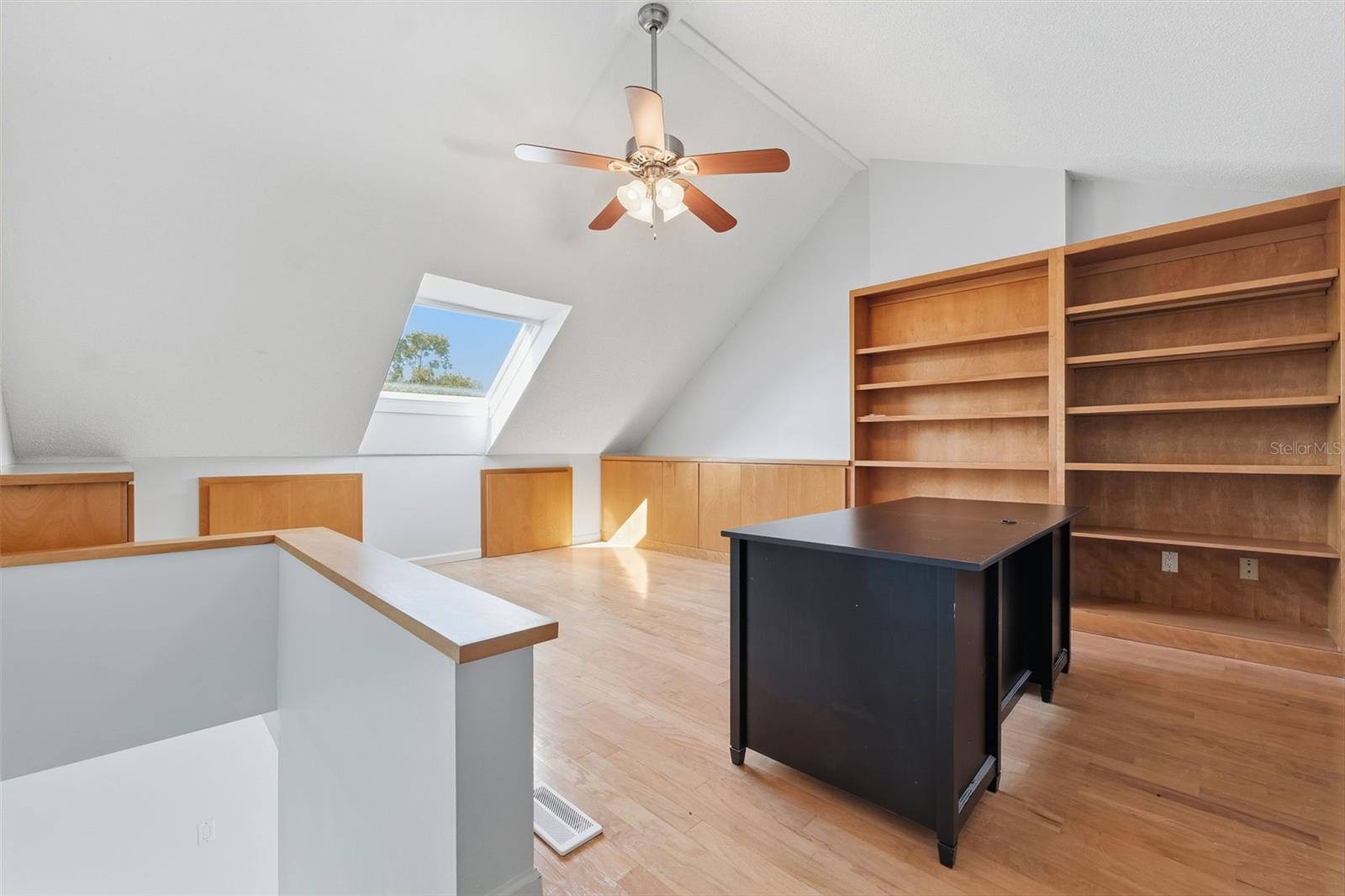 1355 PINELLAS BAYWAY S #16