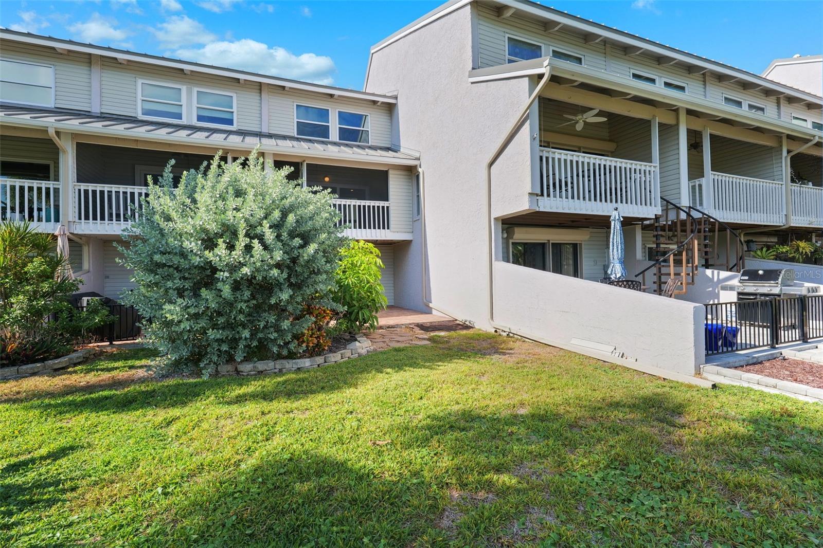 1355 PINELLAS BAYWAY S #16