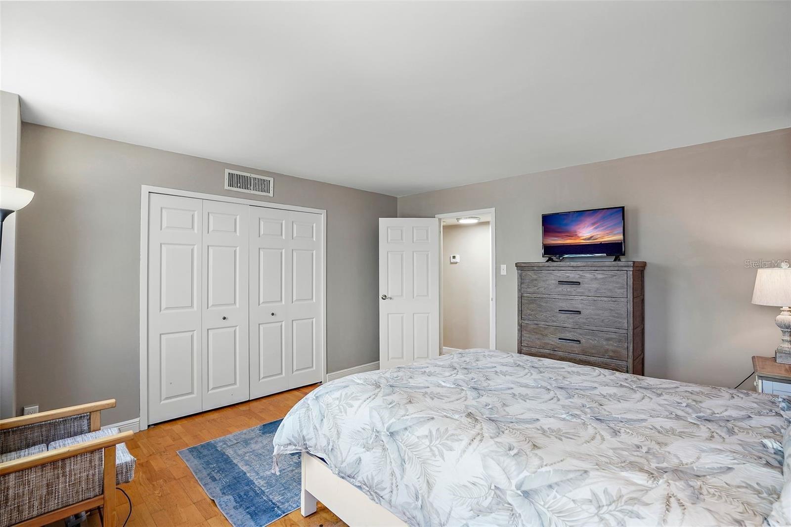 10355 PARADISE BLVD #1010-1