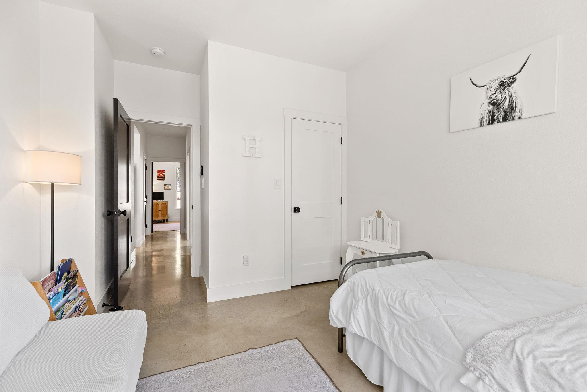 111 E Kamoi CT