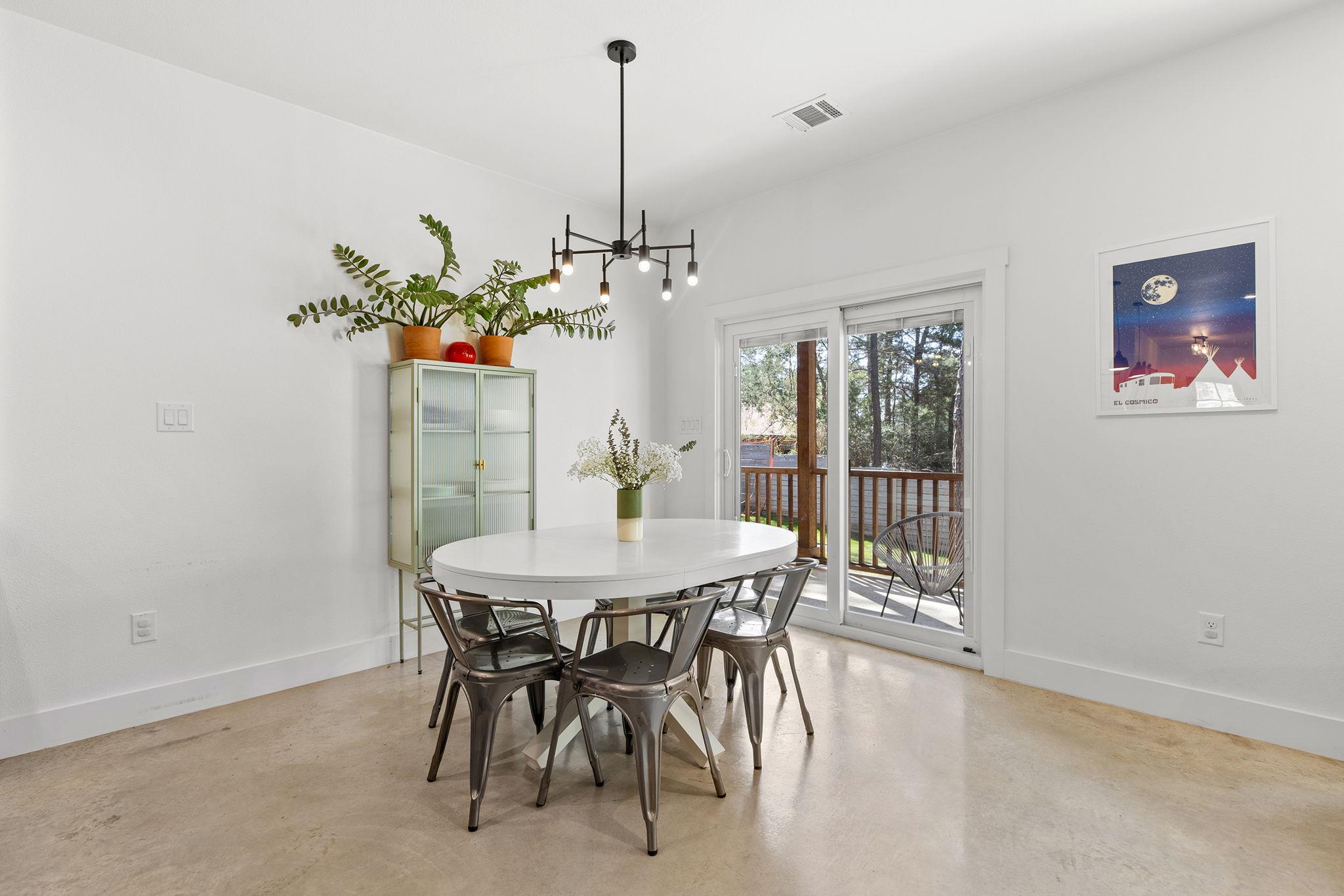 111 E Kamoi CT