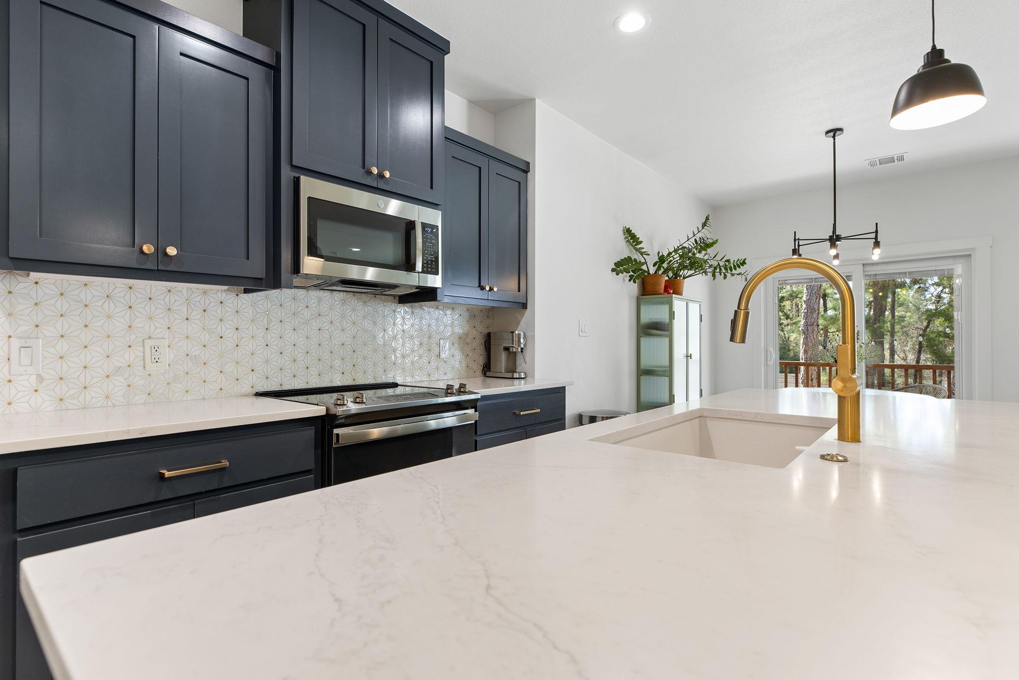 111 E Kamoi CT