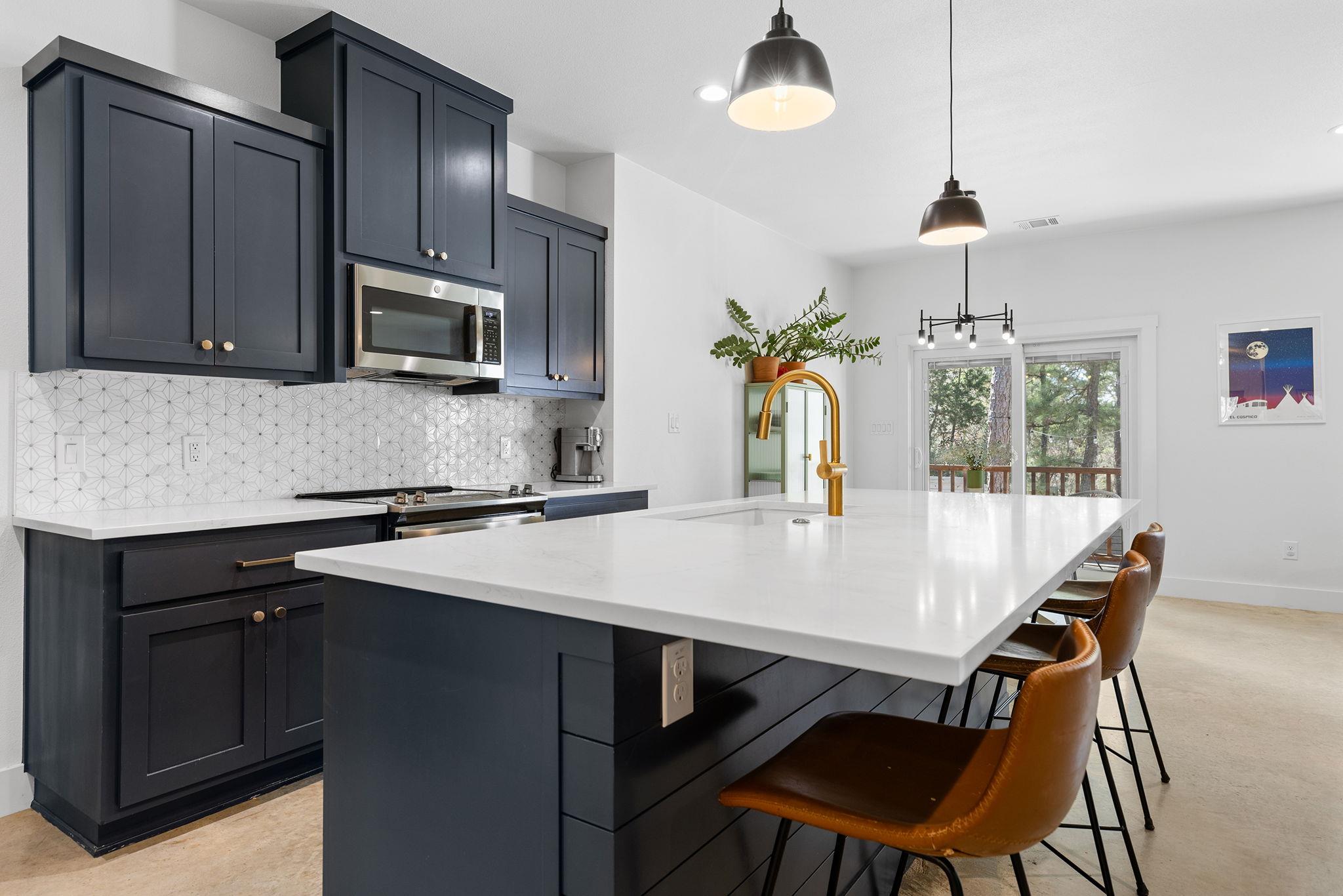 111 E Kamoi CT