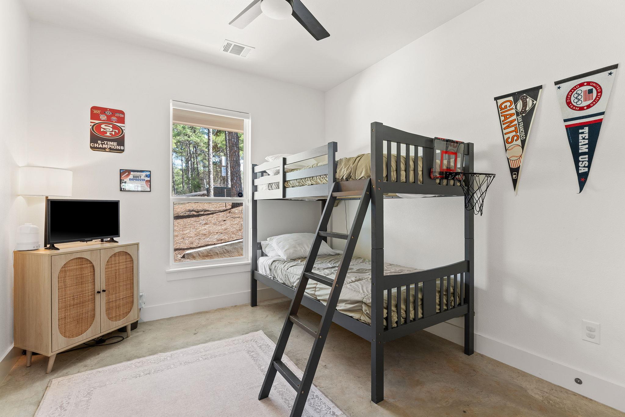 111 E Kamoi CT