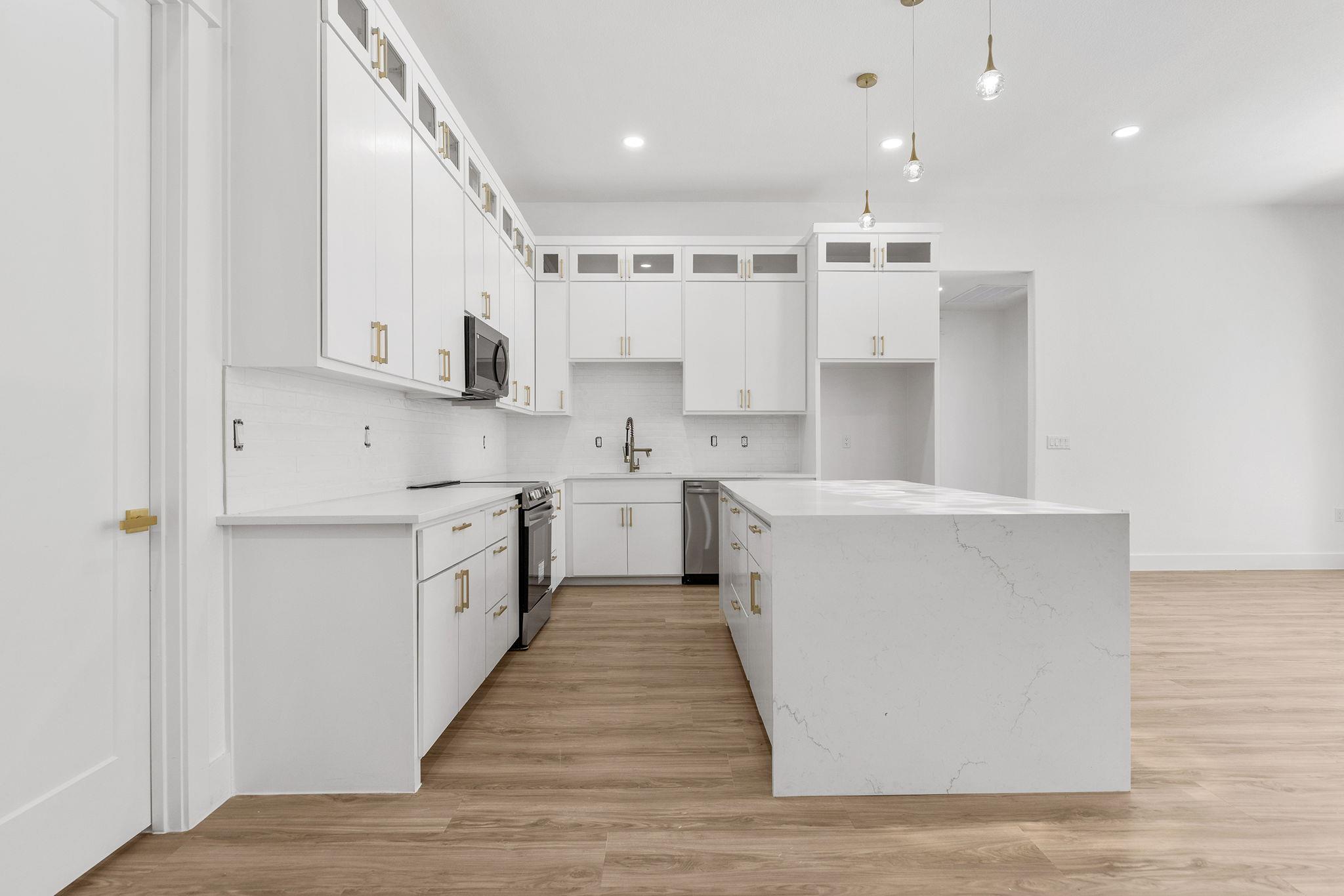 147 Kamakoa LN