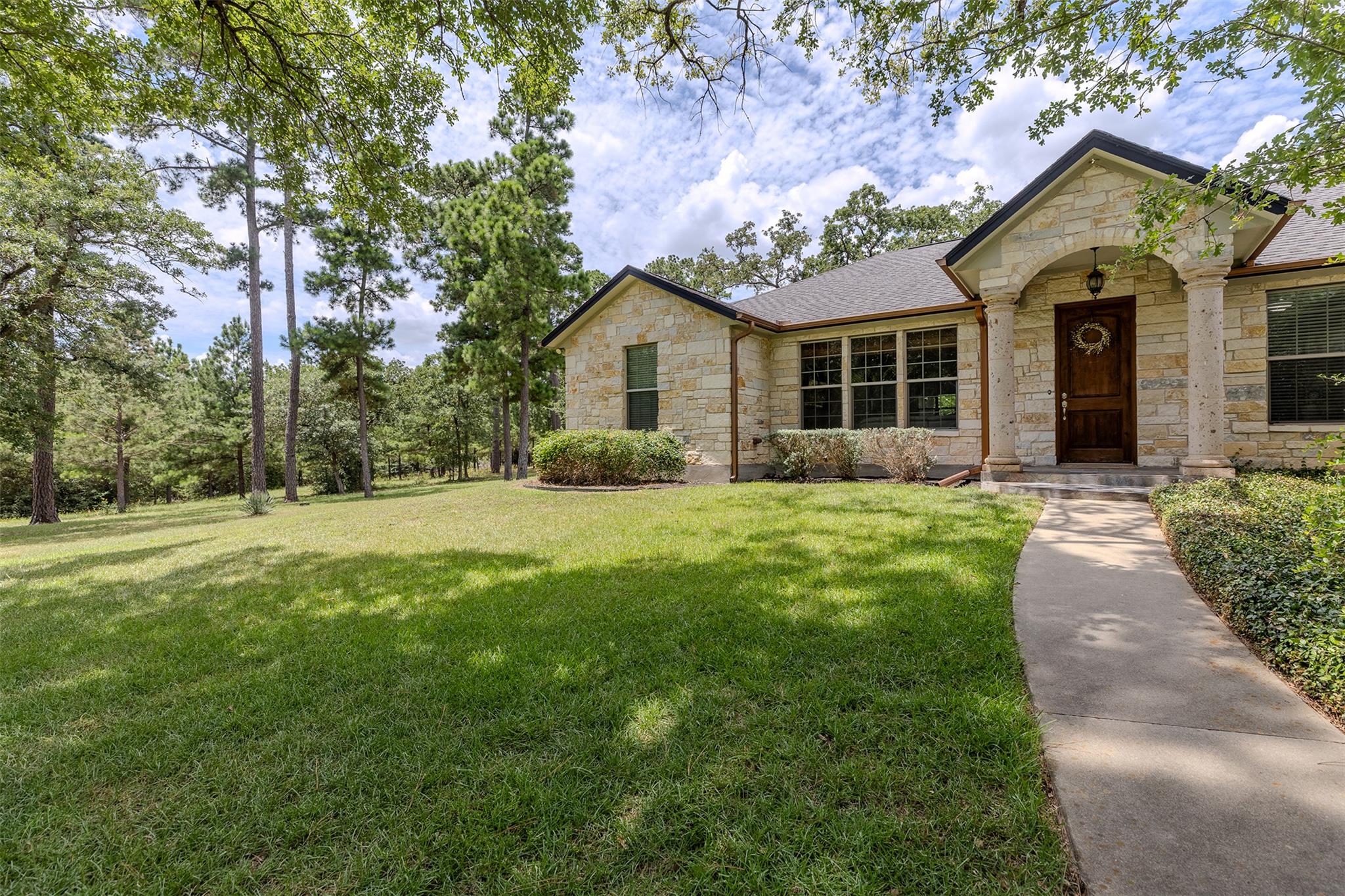 176 Cassel WAY