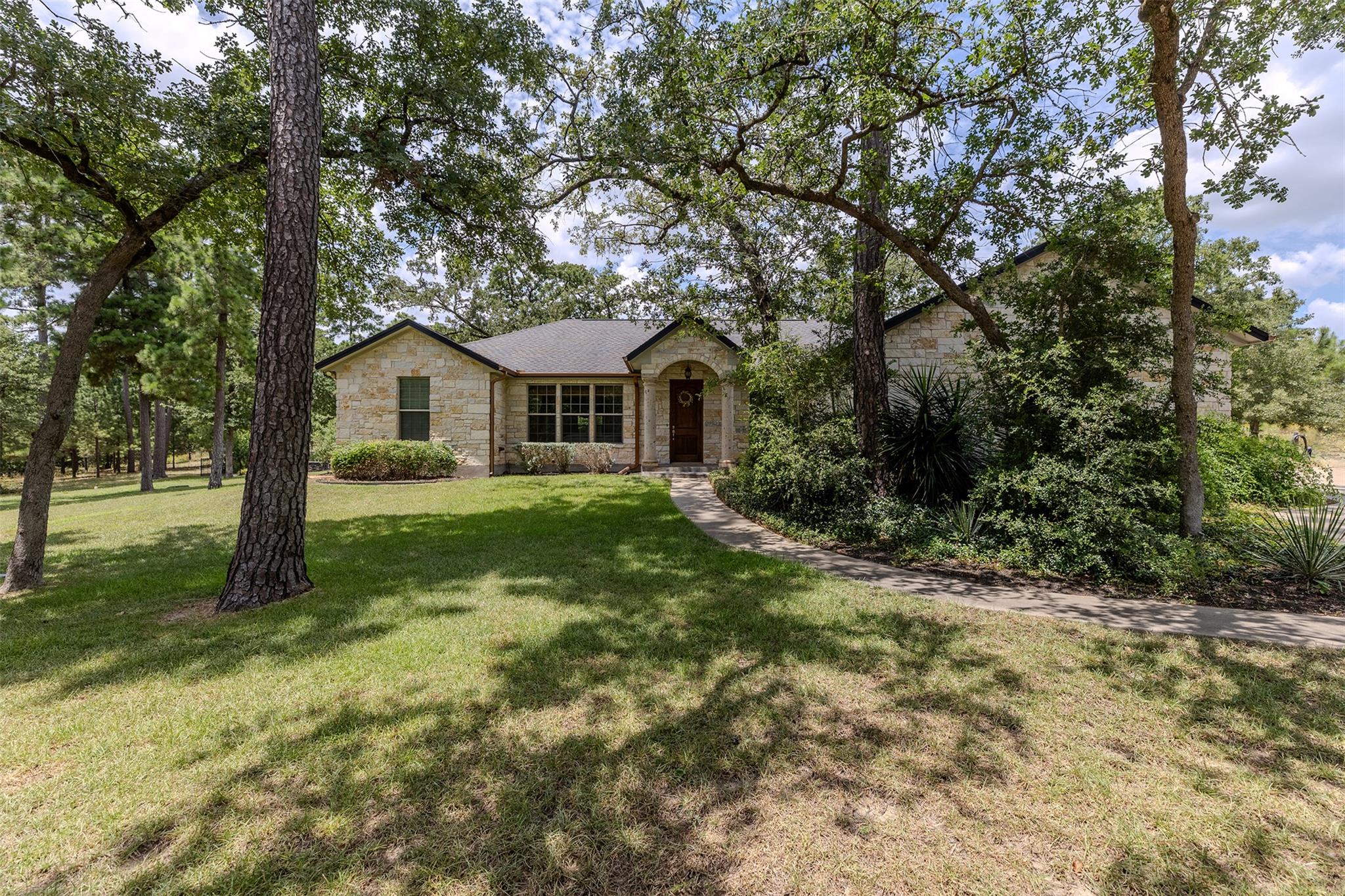 176 Cassel WAY