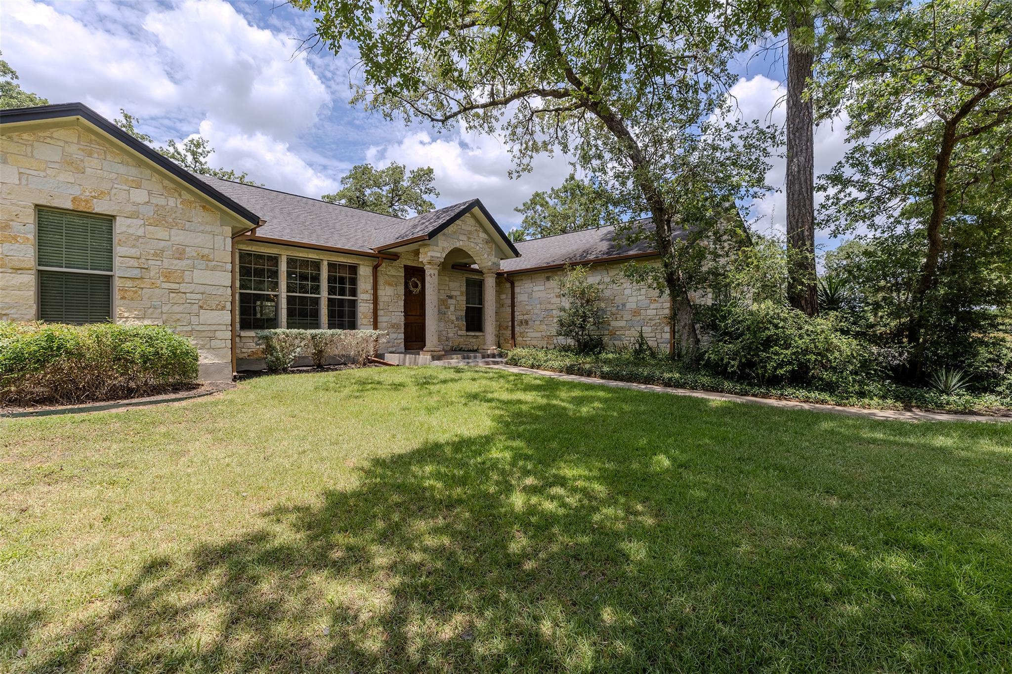 176 Cassel WAY
