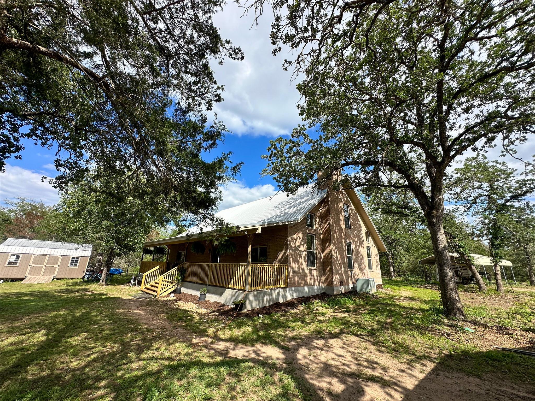 380 Woodlands DR