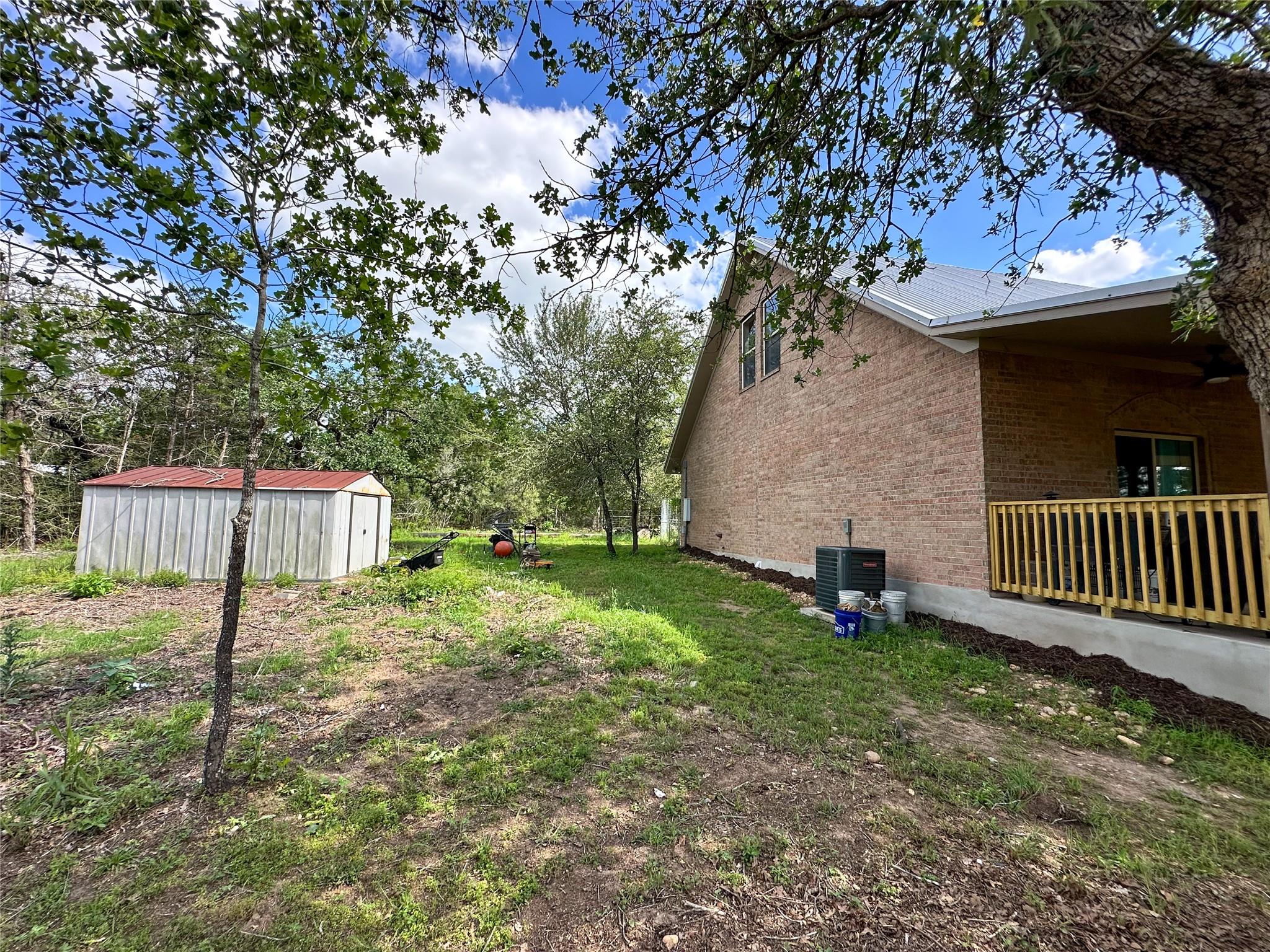 380 Woodlands DR