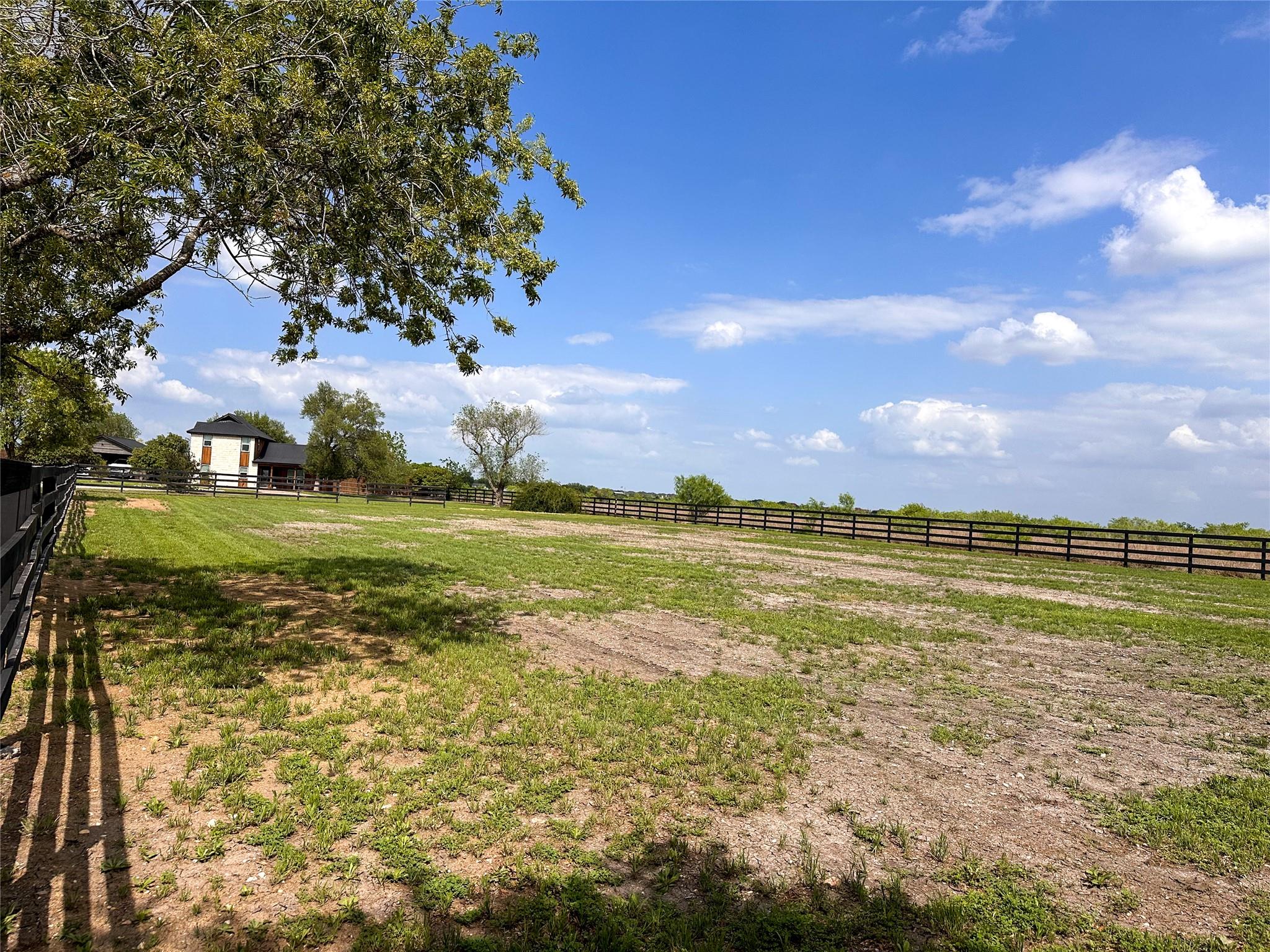 2687 Cotton Gin RD