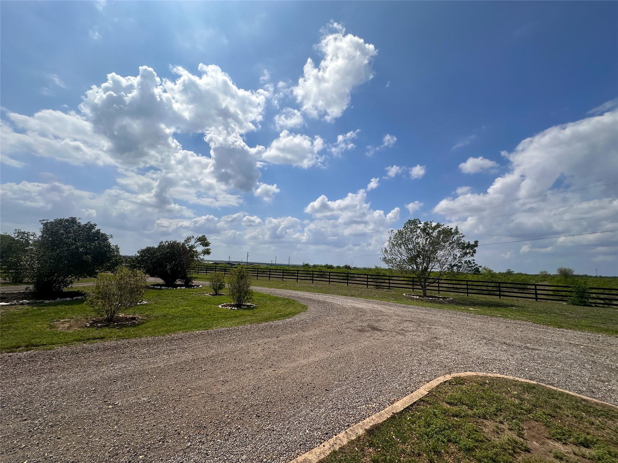 2687 Cotton Gin RD