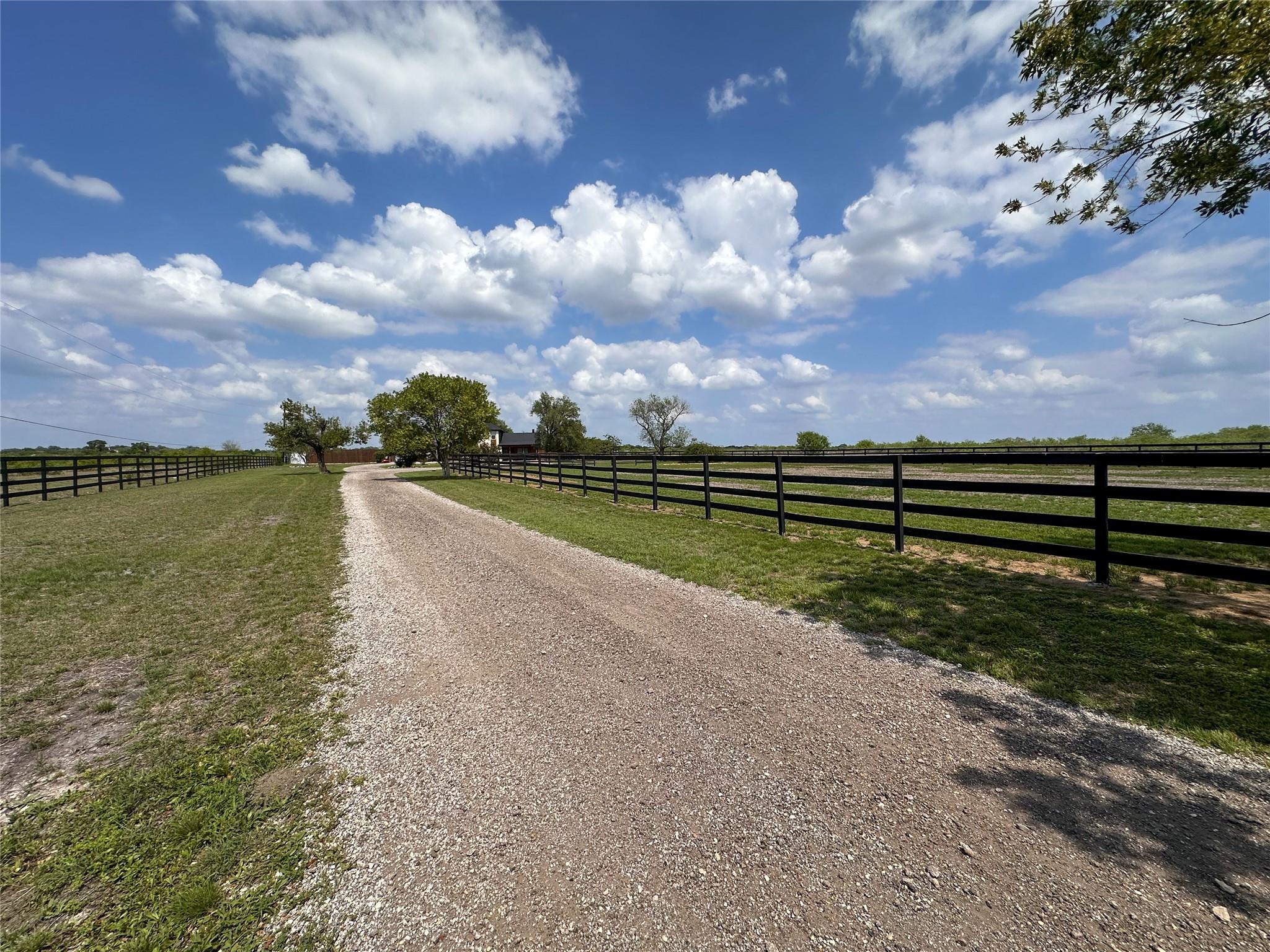 2687 Cotton Gin RD