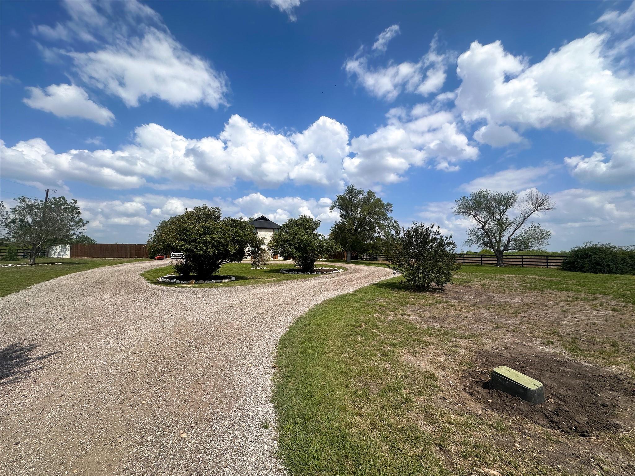 2687 Cotton Gin RD