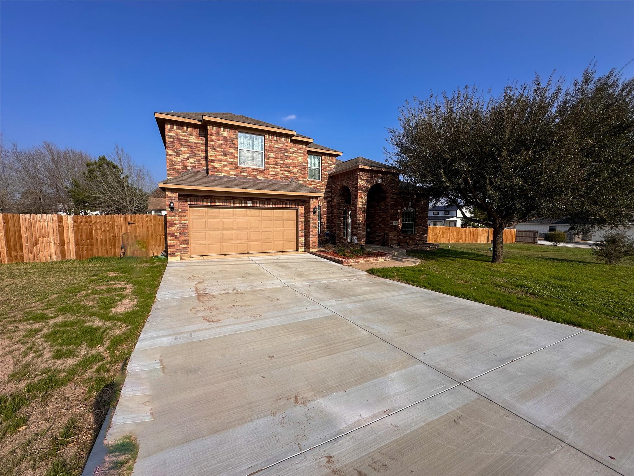 237 Cardinal DR