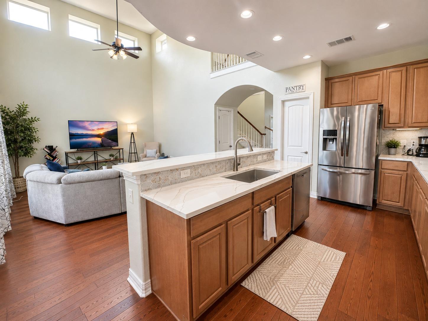 237 Cardinal DR