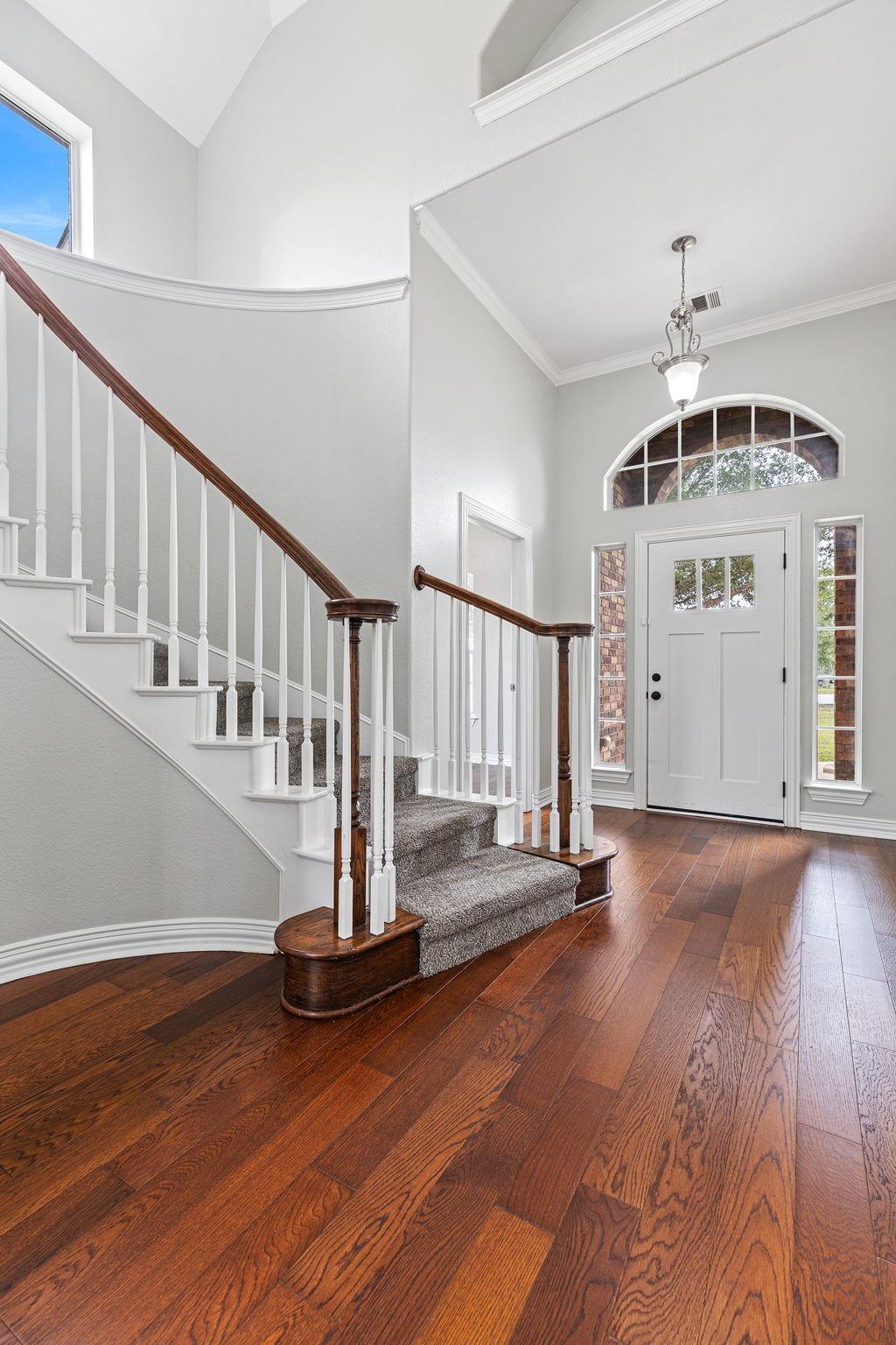 237 Cardinal DR