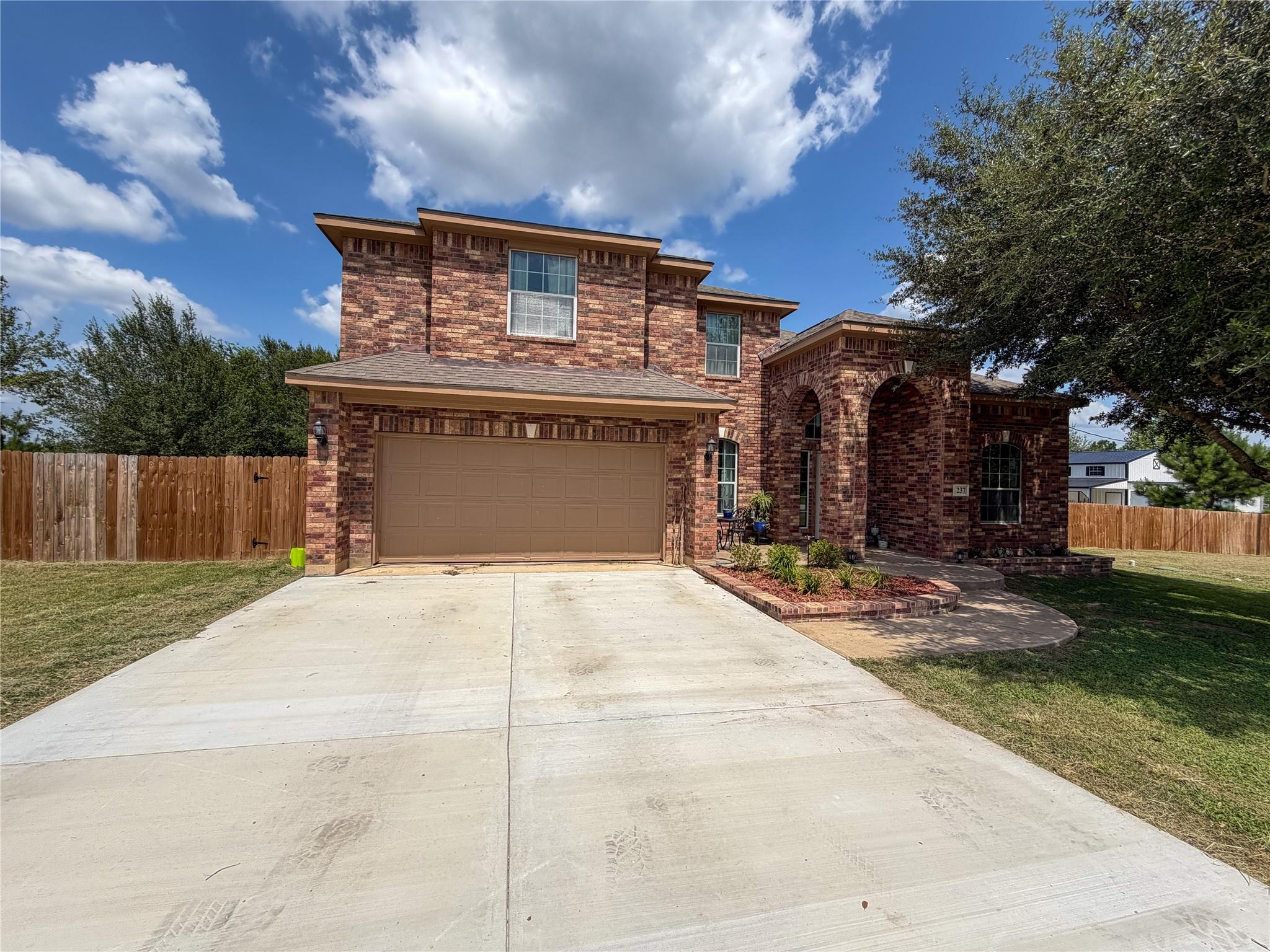 237 Cardinal DR