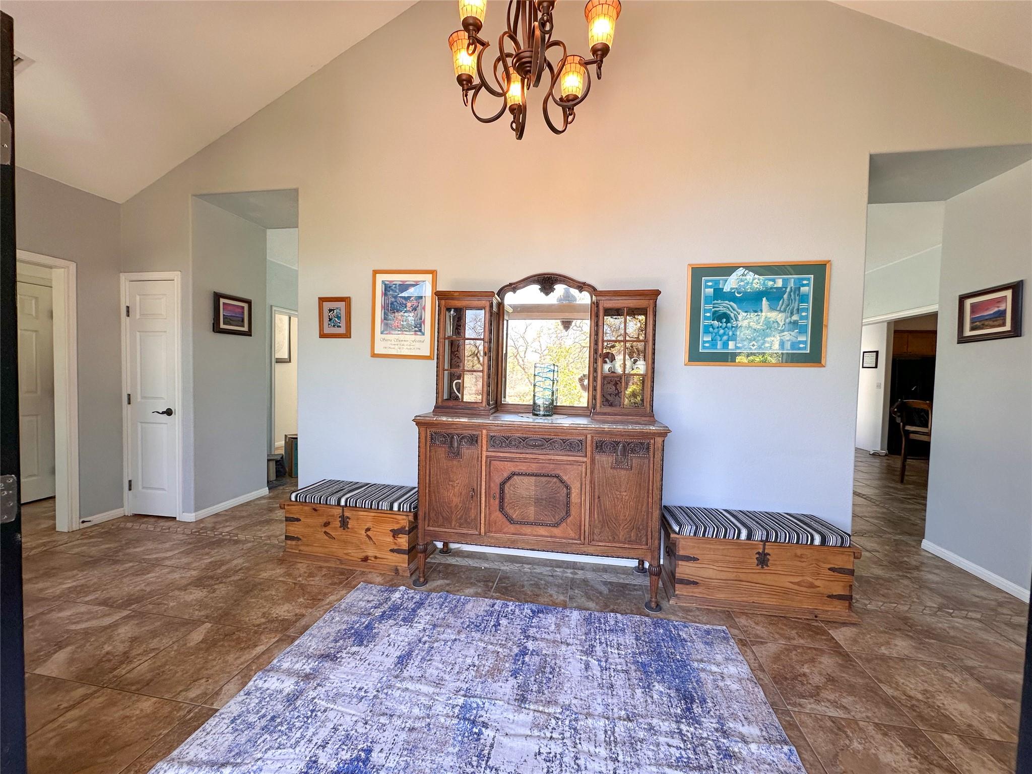 368 Woodlands DR