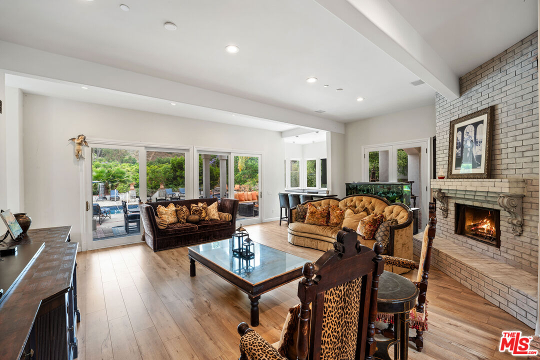 6917 Solano Verde Dr