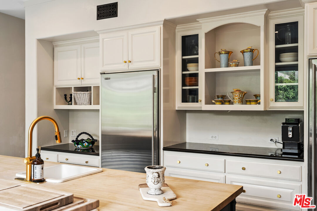 6917 Solano Verde Dr