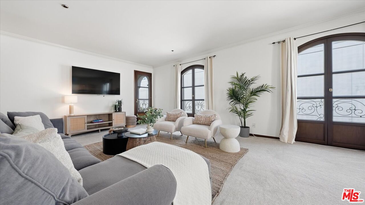 9249 Burton Way Unit: 406