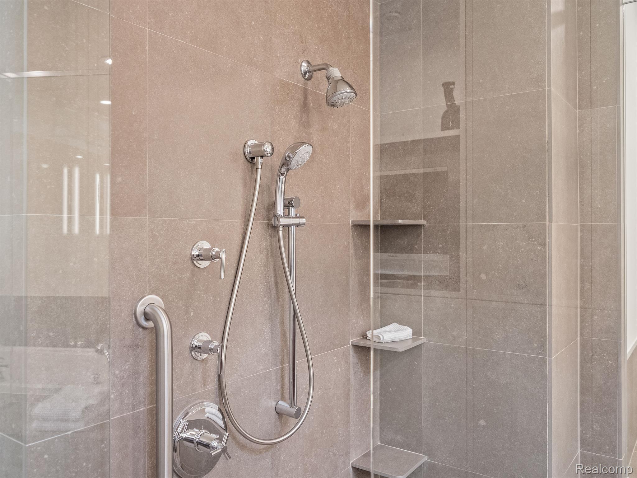 1068 WATERFALL Court