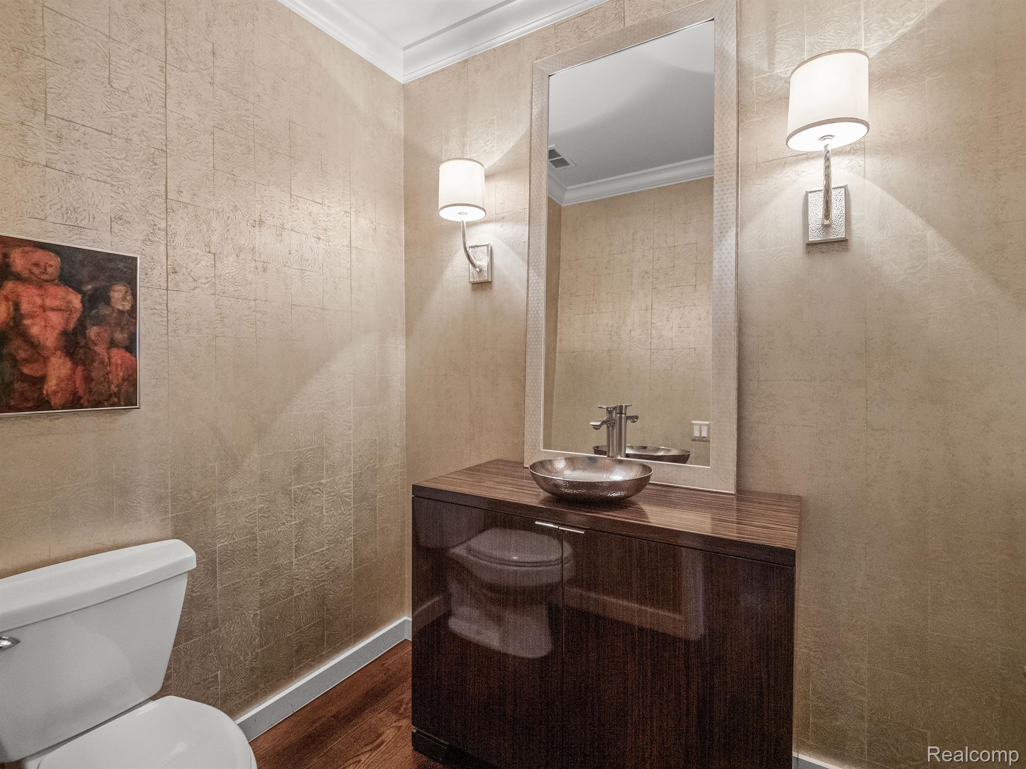 1068 WATERFALL Court