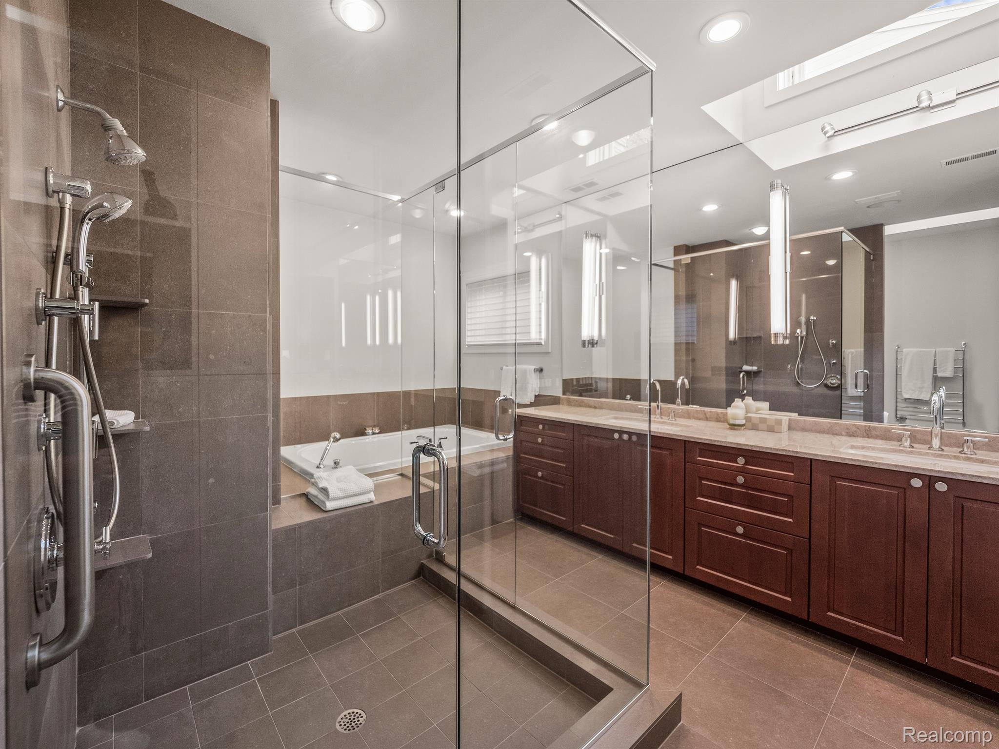 1068 WATERFALL Court