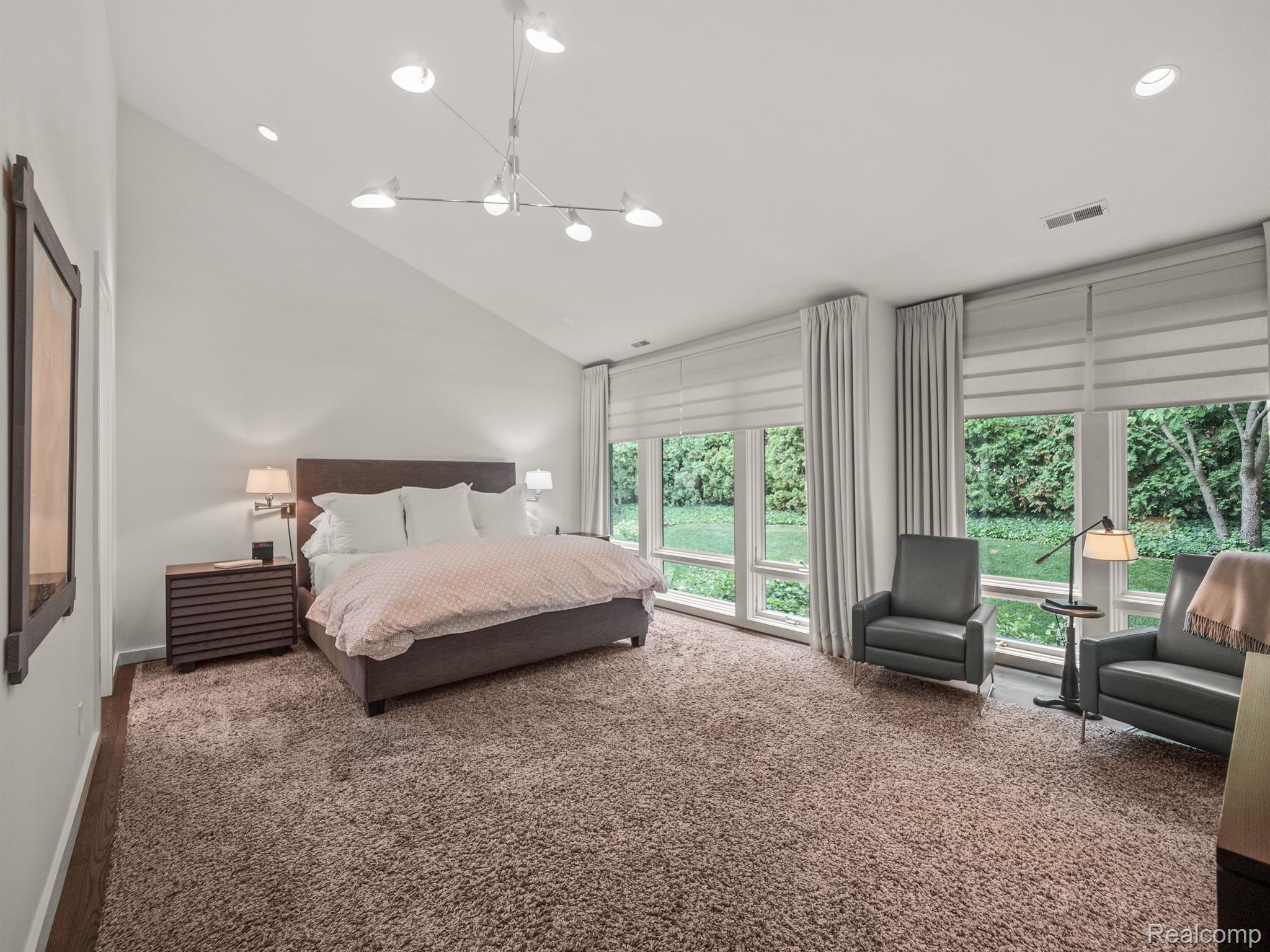 1068 WATERFALL Court